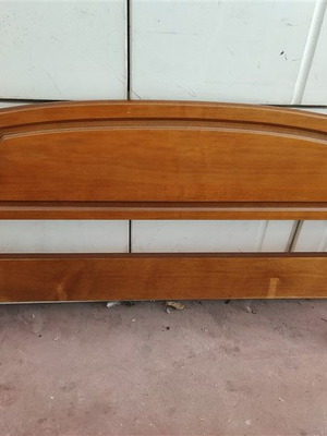 Κρεββάτι ξύλινο μεταχειρισμένο για στρώμα 110 εκ