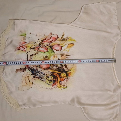 Silk blouse Camelot beige size M like new with lace and buttons