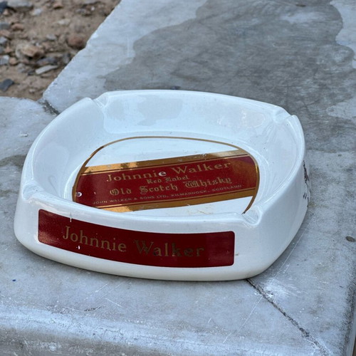 Ceramic ashtray Johnnie Walker Red Label used, Wade PDM England