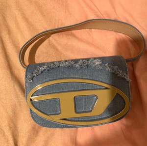Diesel τσάντα