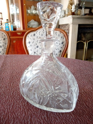 Crystal carafe 20 cm