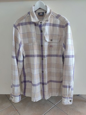Dickies shirt medium like new, 100% cotton heavy fabric, white