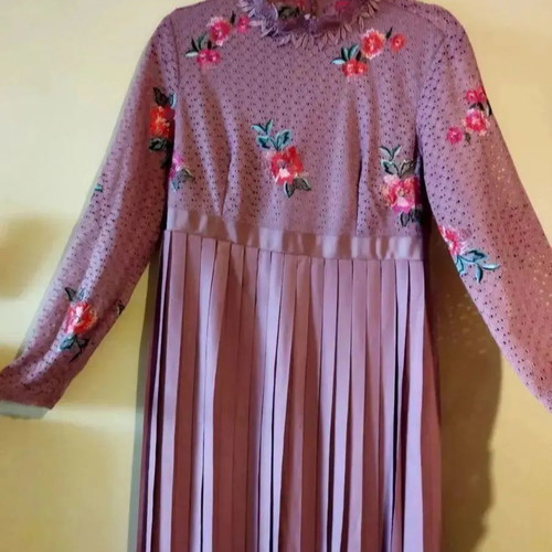 Little Mistress maternity dress XL used, -  48,00 - Vendora.cy