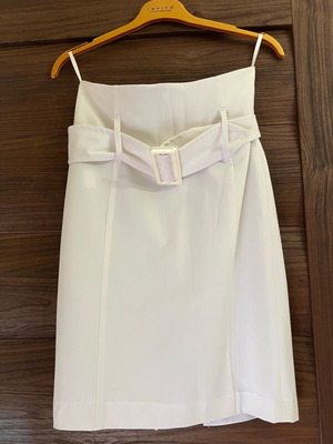 Paranoia midi skirt white like new