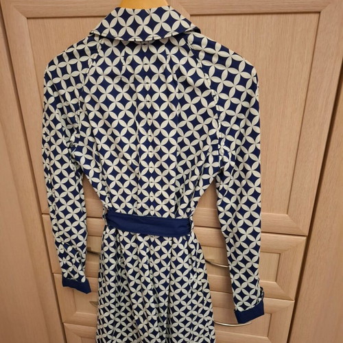 Liu Jo trench coat like new, size M, white and blue