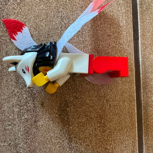 Lego Ninjago Akita and wolf minifigures
