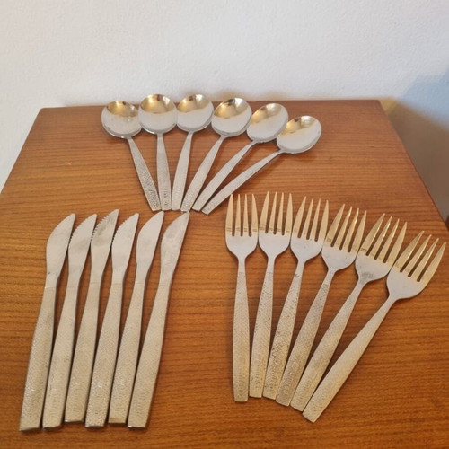 United Airlines vintage stainless steel cutlery set
