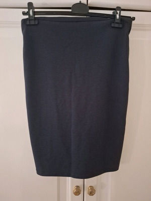 Fullah Sugah women's skirt blue like new