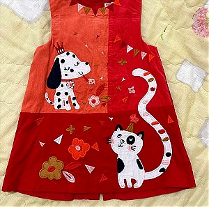 βρεφικό φόρεμα για κοριτσάκι κόκκινο πορτοκαλί κοτλε με ραμμένα σχέδια, γατούλα σκυλάκι και λουλουδάκια  νούμερο 18 μηνών 80cm με εσωτερική φόδρα 100% βαμβάκι