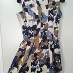 Shein αμάνικο φόρεμα με floral μοτίβο one size, σαν καινούργιο, μπλε και καφέ