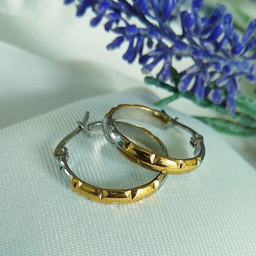 Stainless steel hoop earrings two-tone with gold and silver color new, medium size