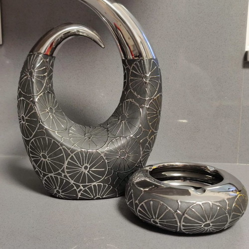 Oriana Ferelli decorative set like new