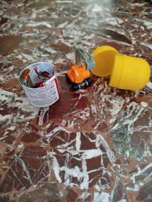 Kinder Surprise Εκσκαφέας Μεταχειρισμένος