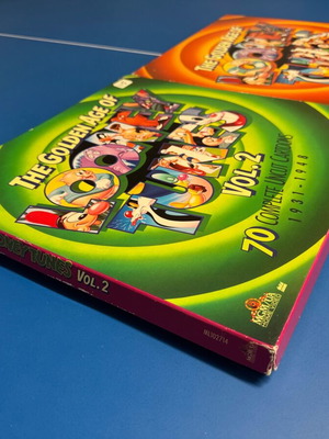 Golden Age of Looney Tunes Volume 1&2 Laserdisc σετ μεταχειρισμένο, 10 δίσκοι