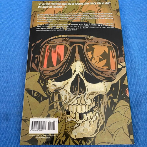 Ex Machina Book Five like new, Vertigo comic