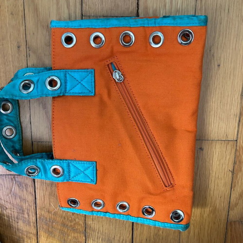 Guess shoulder bag like new, summer style
