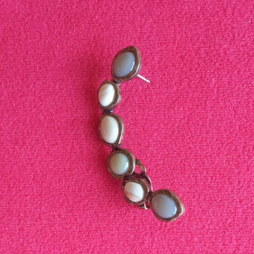 Vintage single ear climber earring with semiprecious stones, like new