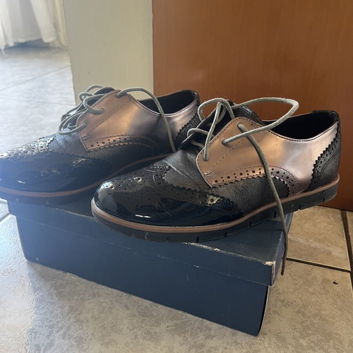 Verde Oxford shoes size 38 like new, black and rose gold
