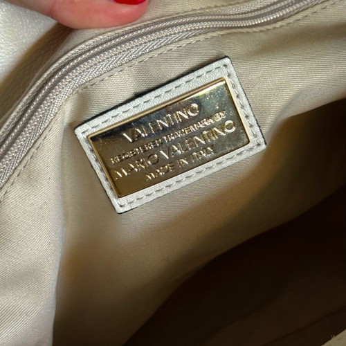 Valentino shoulder bag like new, beige leather, spacious with many pockets