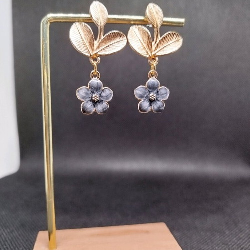 Handmade earrings with grey-black iridescent flowers