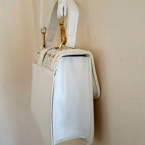 Crossbody bag like new with white tweed and gold accents
