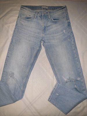 Jean Zara long jeans used, size 34, straight fit, summer with rips