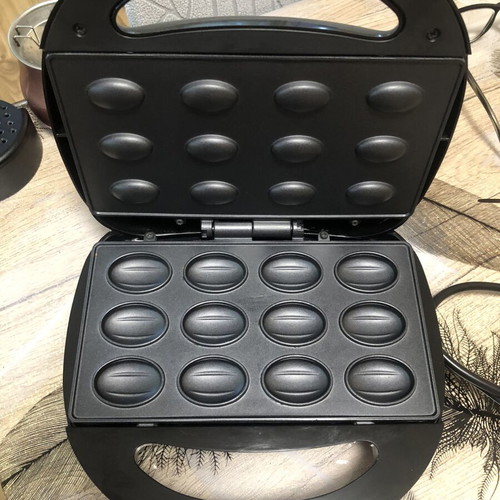 Pastry press for walnut cookies new, tested