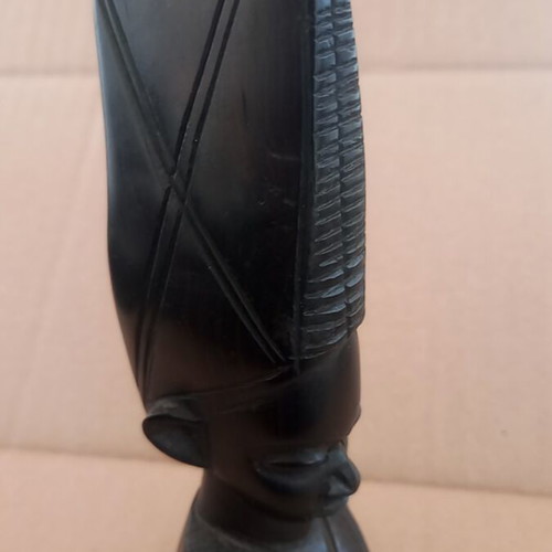 African wooden solid statue like new