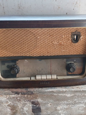 Braun S44/58 antique radio used, German made
