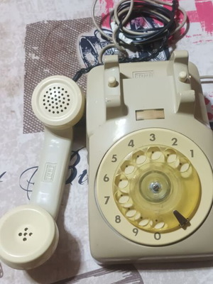 Vintage OTE Face Standard rotary telephone, 1973, ready for RJ11 connection