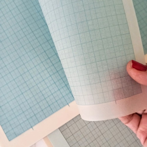 Layout graph paper set A4, like new, 2 pads with 50 sheets each