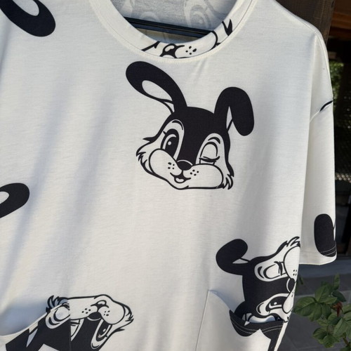Squirrel dress 100% cotton like new, black and white