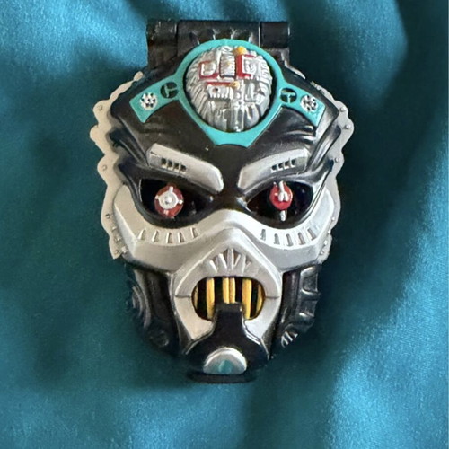 Mighty Max horror head against robot droid invader set like new with 3 figures