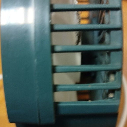 Small USB table fan like new, for computer and power outlet