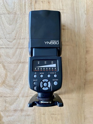 Yongnuo Speedlite YN560 manual flash like new