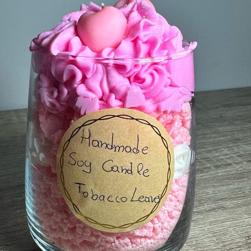 Handmade soya wax candle with tobacco leaves scent 240 gr