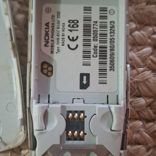 Nokia 3330 used without battery and charger