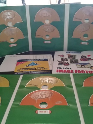 Broderbund Image Factory 250000 graphics pack, 15 CDs
