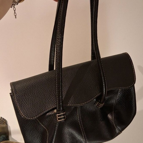 Women's black handbag like new