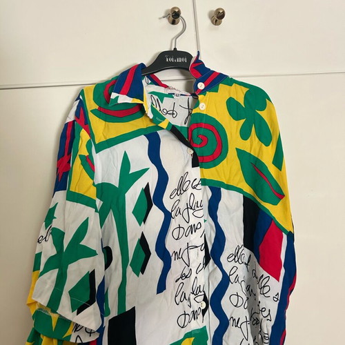Multicolor Unisex Shirt XL like new, black accents