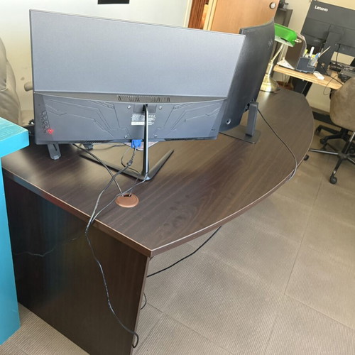 Office desk like new