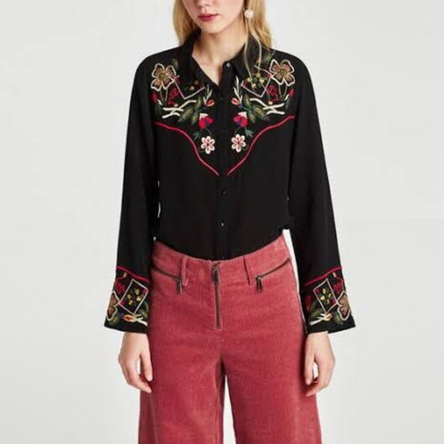 Zara shirt with embroidery like new, size M, black