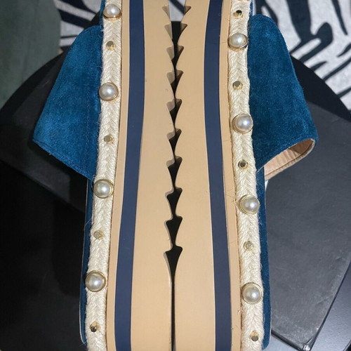Favela blue platform sandals like new, size 39
