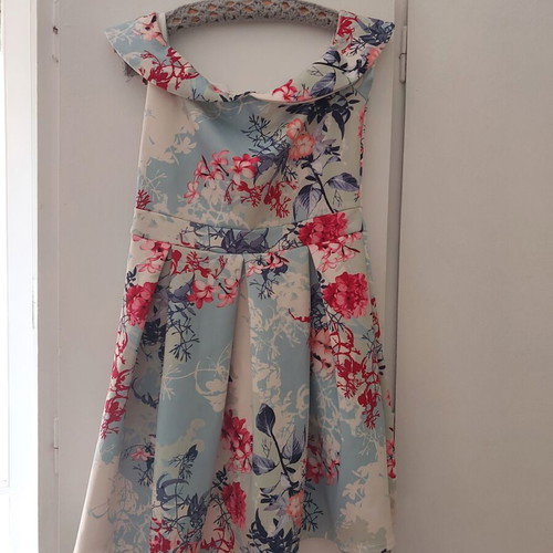 Dress medium size like new