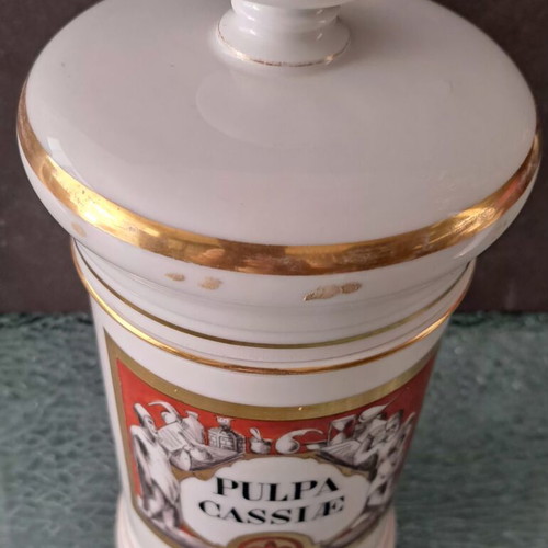 Vintage pharmaceutical apothecary jars set of two, like new