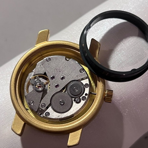 Mockba Russian mechanical wristwatch 38mm, 17 jewels, vintage