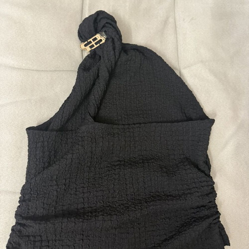 H&M Black One Shoulder Top Medium with Gold Ring like new