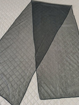 Black scarf with transparency like new
