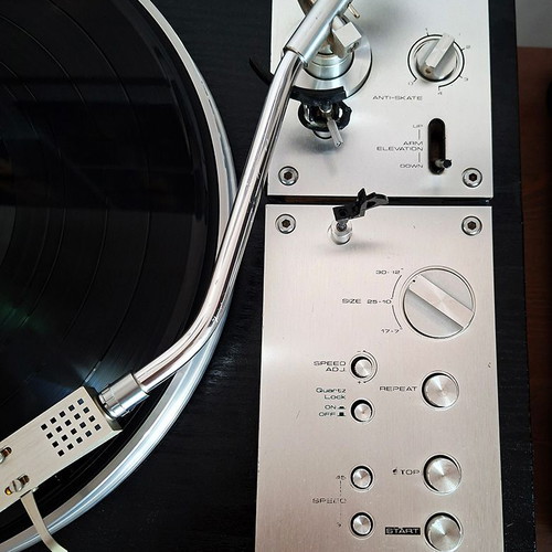 Pioneer PL 570 Direct Drive Turntable refurbished, full restoration