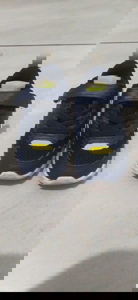 Αθλητικά παιδικα παπούτσια  puma για αγόρι νο21